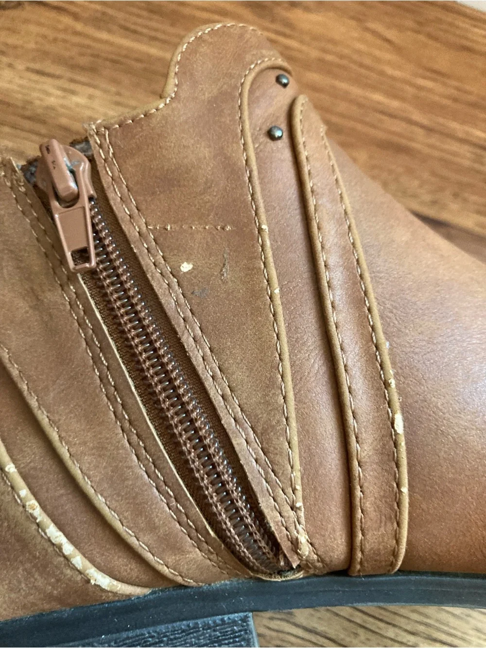 5/$15 SODA Gulp II Brown Faux Leather Girls Ankle Boots 4.5 (~7/7.5 Women’s)
